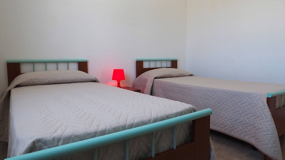 Villetta Torre Suda 2 - 6 Beds Just a few Meters From the sea