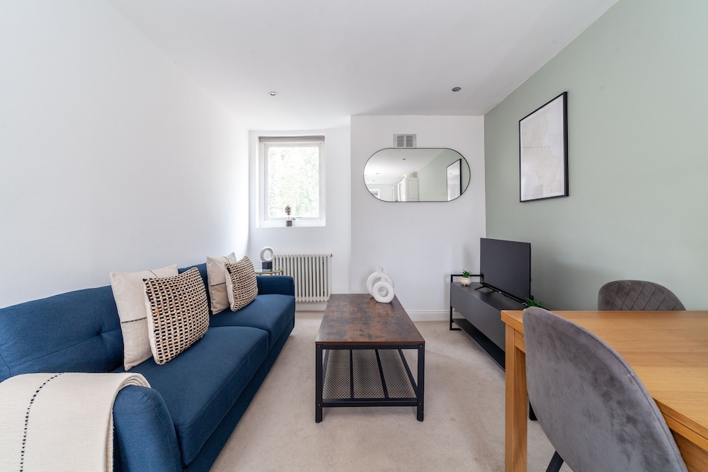 The Wandsworth Flat