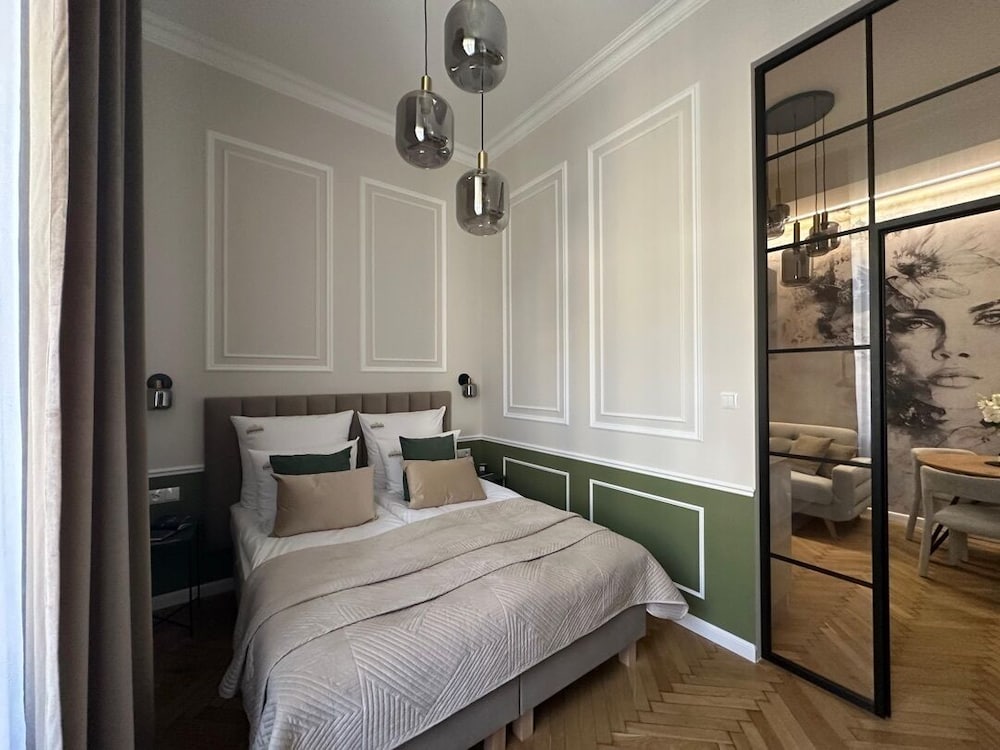 OLD TOWN Charm & Chic by Downtown Apartments