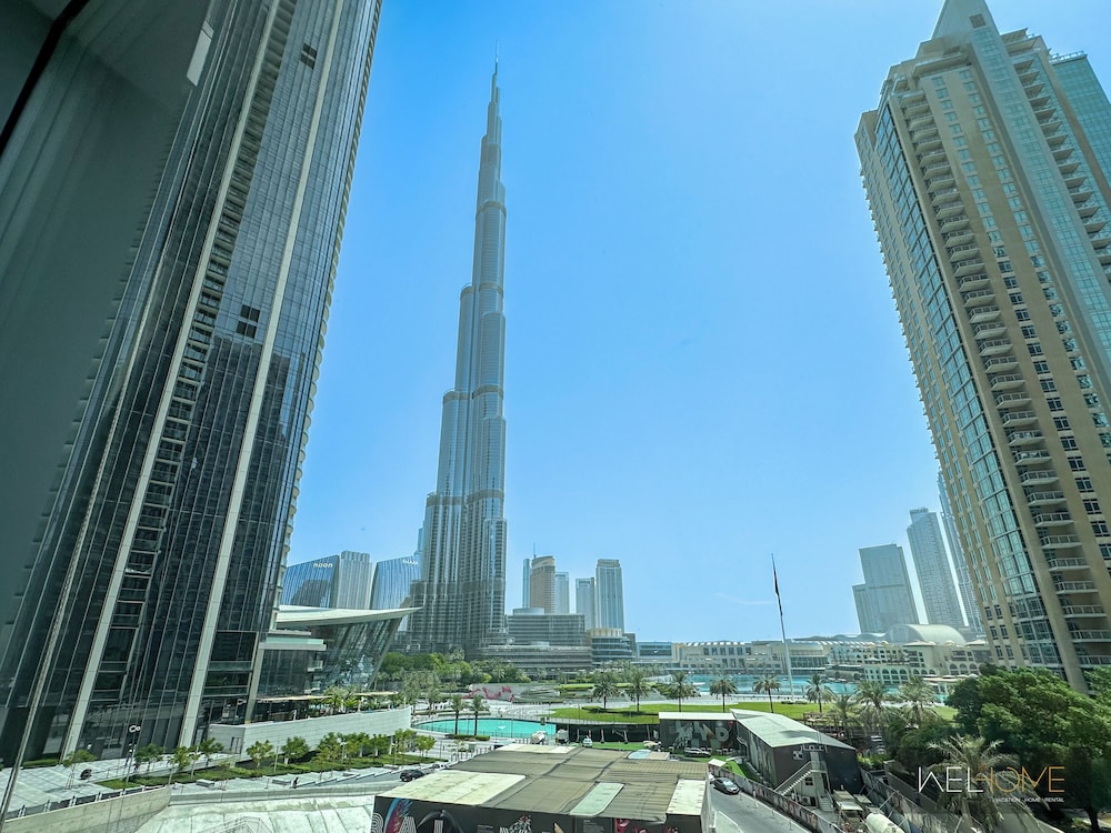 WelHome - Luxury Apt in Downtown with Burj Khalifa & Fountain View