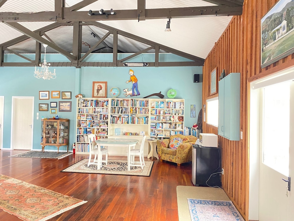 The Woolshed Estate at Tata Beach