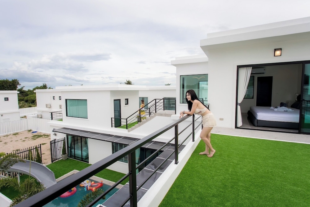 The Modern Pool Villa Hua Hin