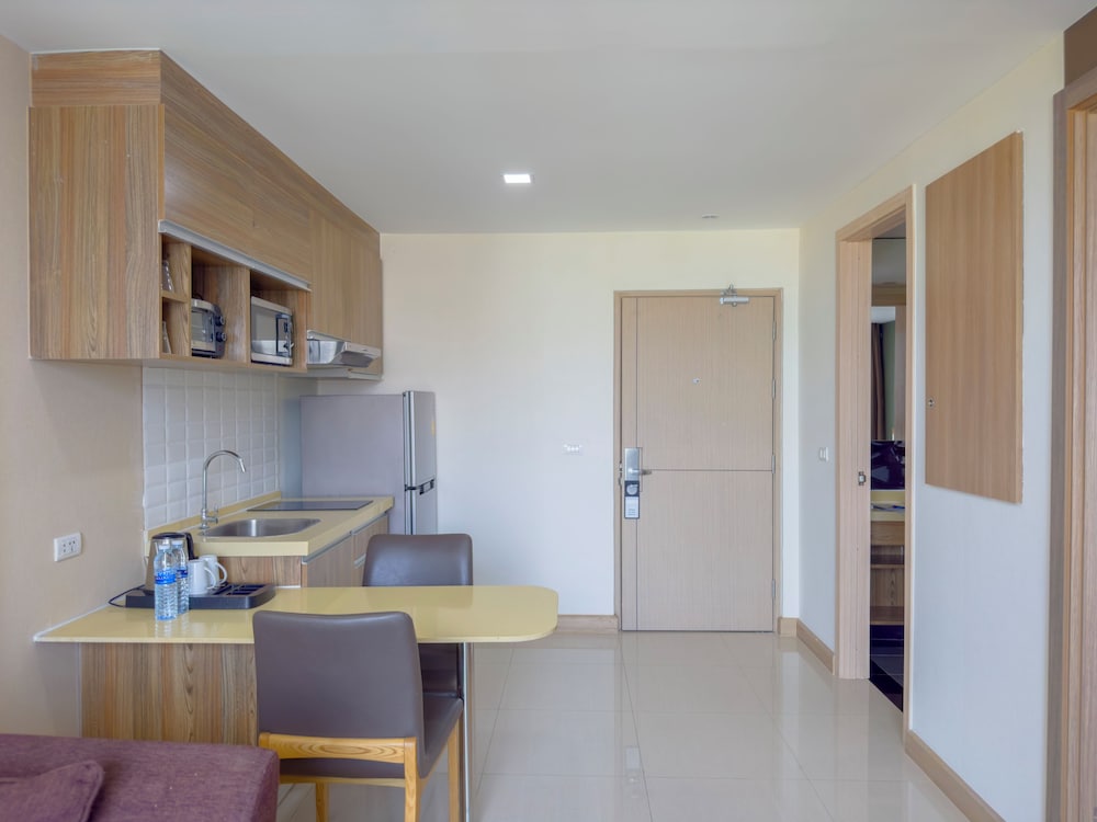 Ramada Ekamai