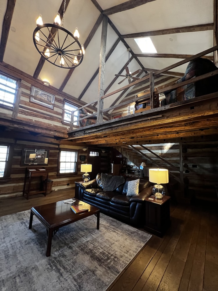 Sugar Tree Inn