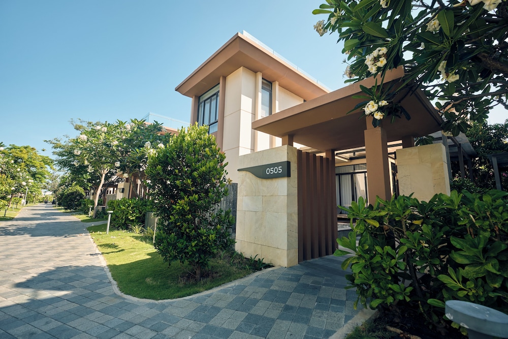 Ocean Sun Pool Villas Resort Cam Ranh