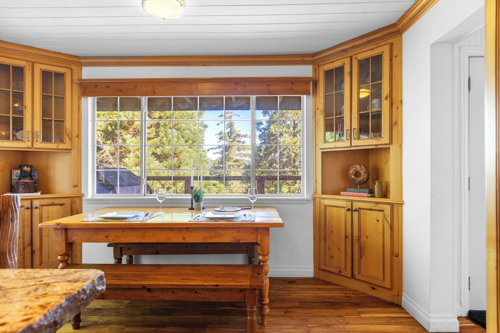 Sauna, Lake Views + Firepits Walk to Lake & Trails Zurich Drive by Avantstay
