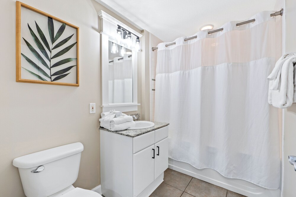 Grand Panama Beach Resort by Panhandle Getaways