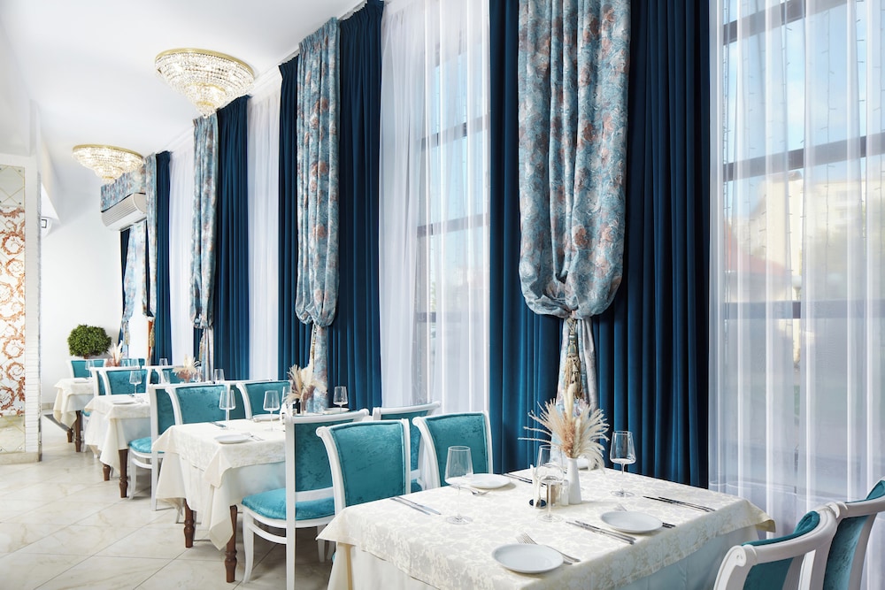 Victoria na Zamkovoy Hotel