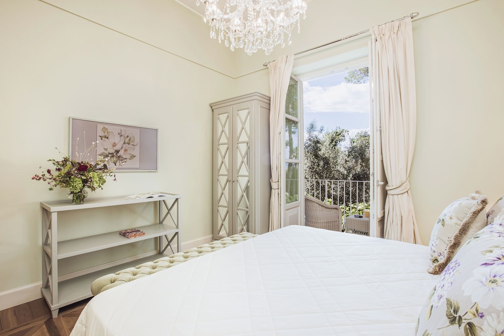 Domus Florum Sorrento