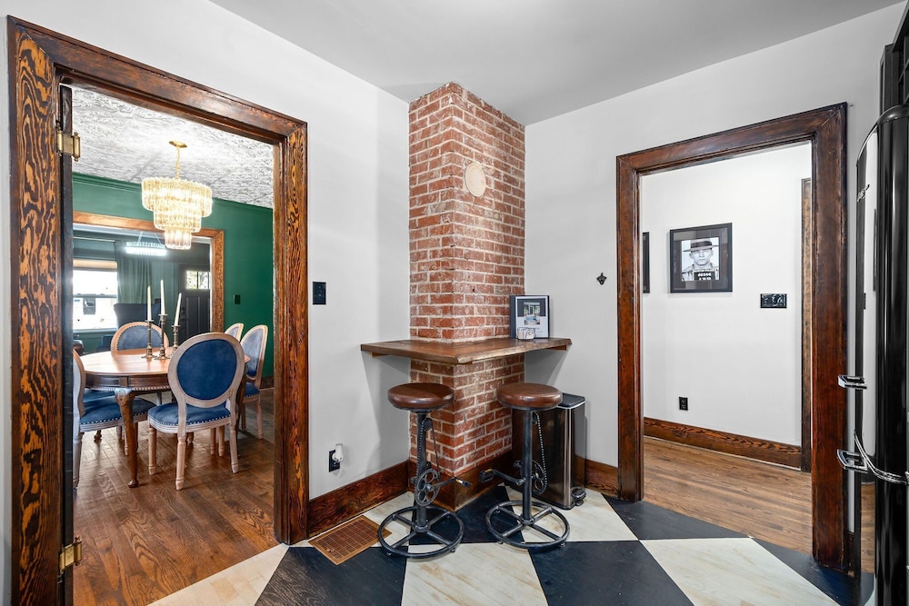 The Pink & Old Clarksville House