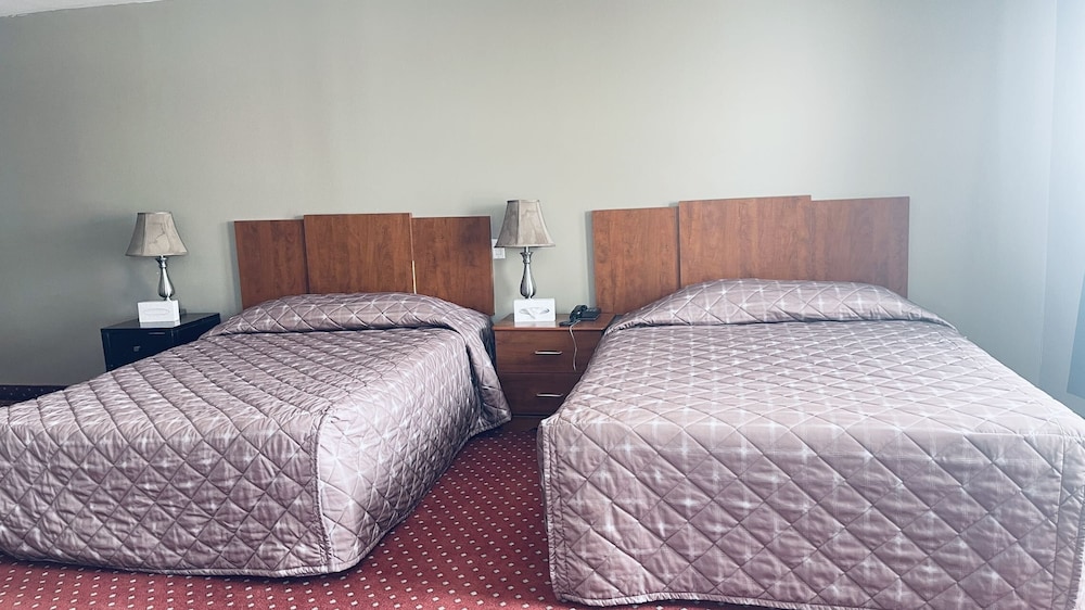 Falcon Motel Brossard