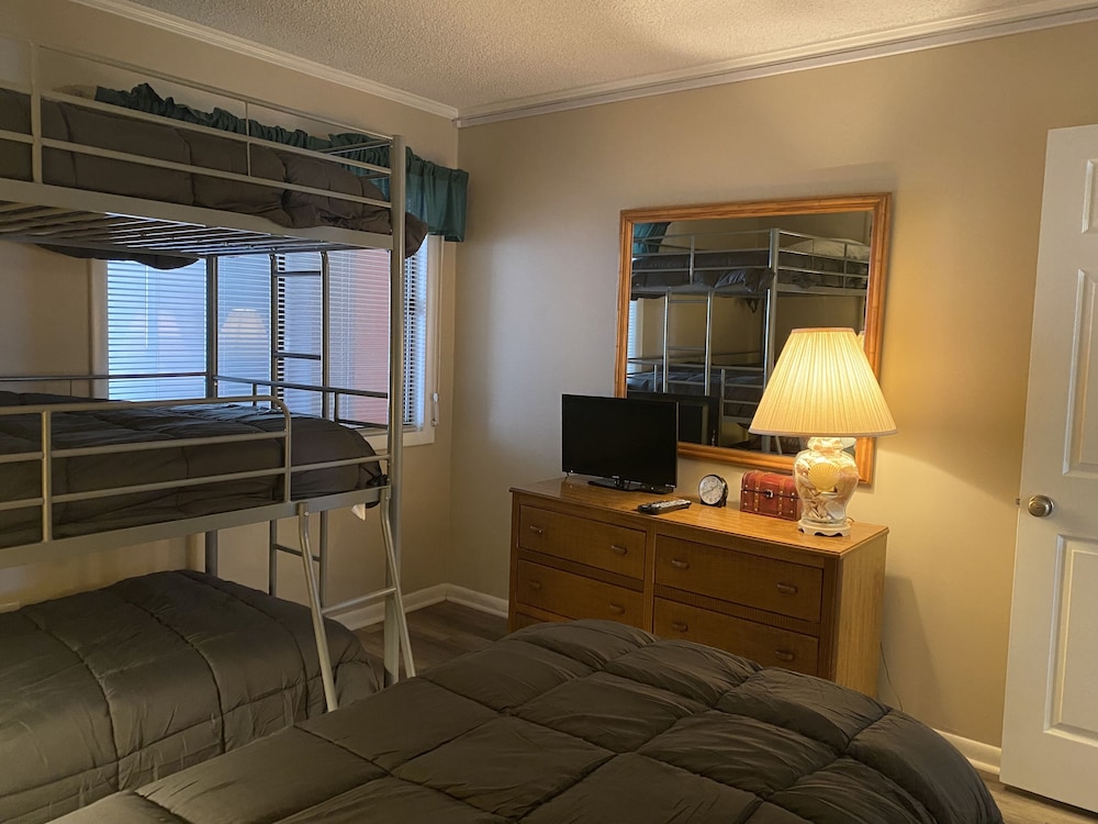Tilghman Beach 223 3 Bedroom Condo by RedAwning