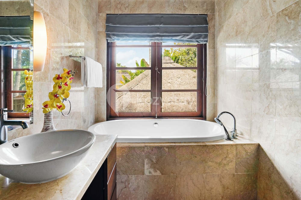 Havara Villa by Kozystay - Private Beach
