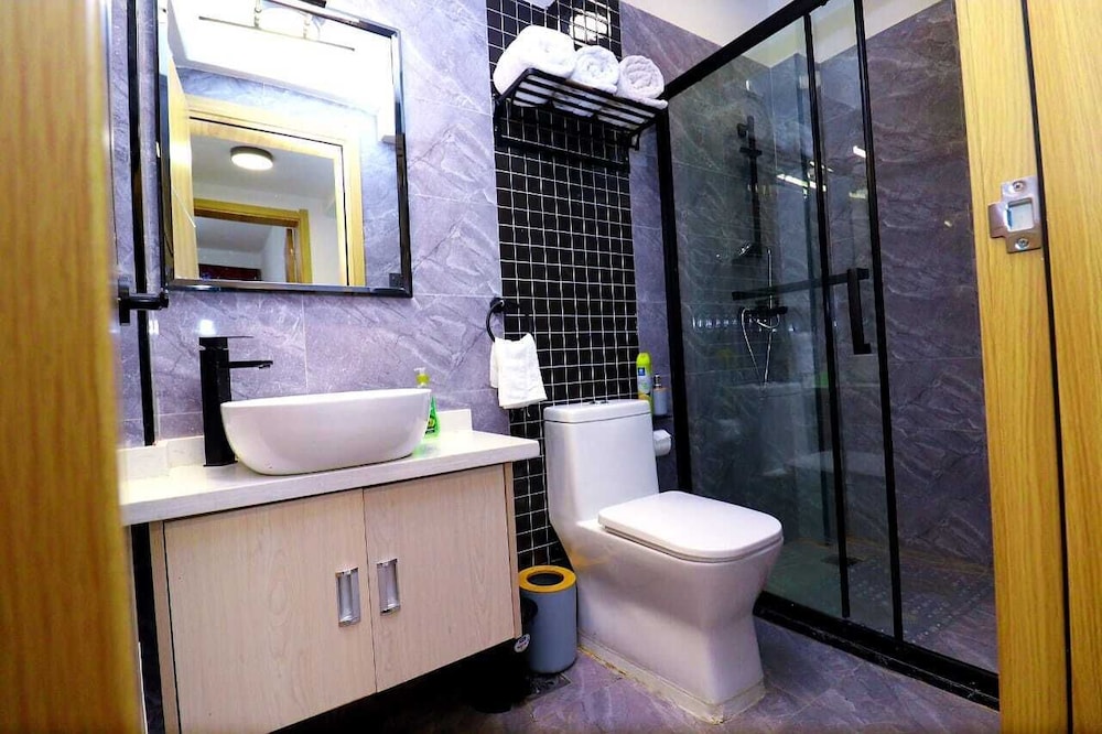 Staroot Residences