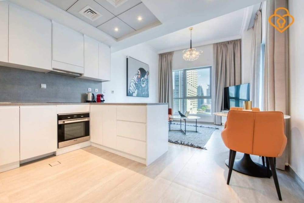 Bay Central 1 Dubai Marina - Apartment 1109