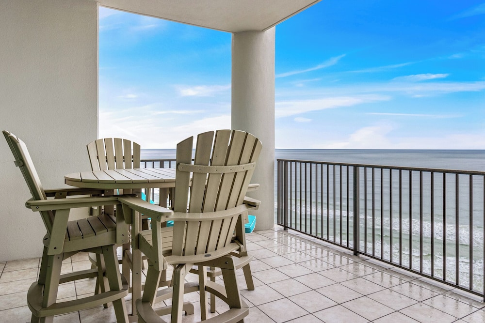 The Oasis at Orange Beach #1707 by Southern Vacation Rentals