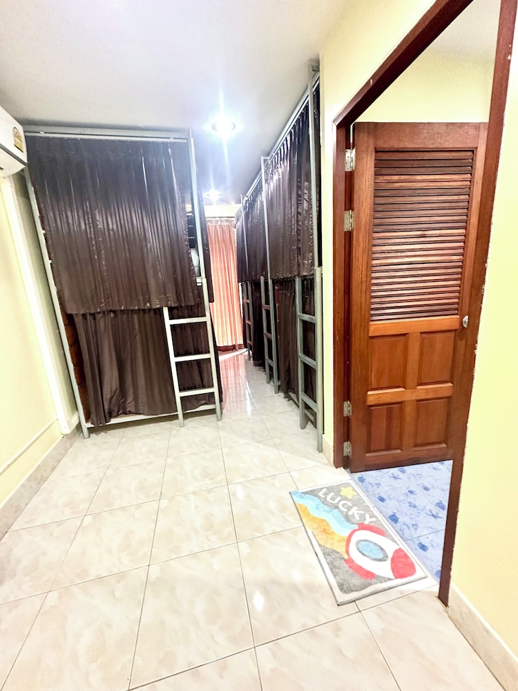 Tnon Samui Hostel