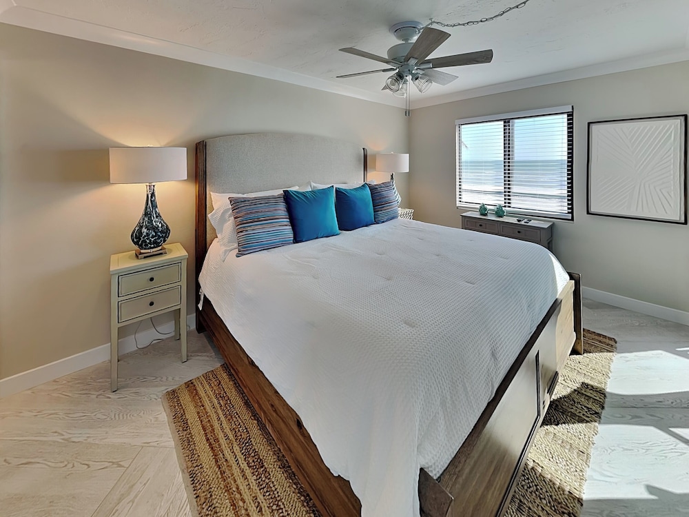 Seaside 1 by Distinctive Beach Rentals