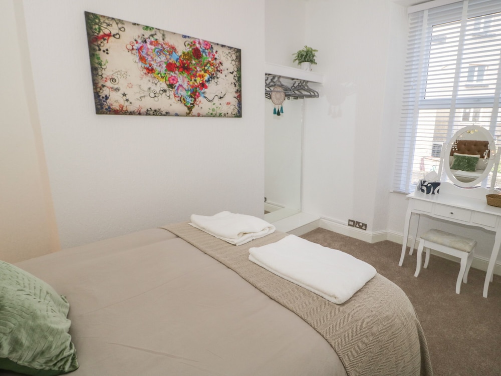 Llewelyn Apartment