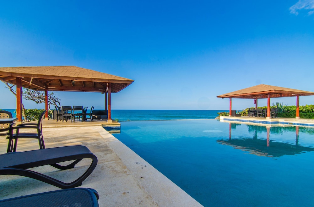 4 Bedroom Villa at Ocean Village