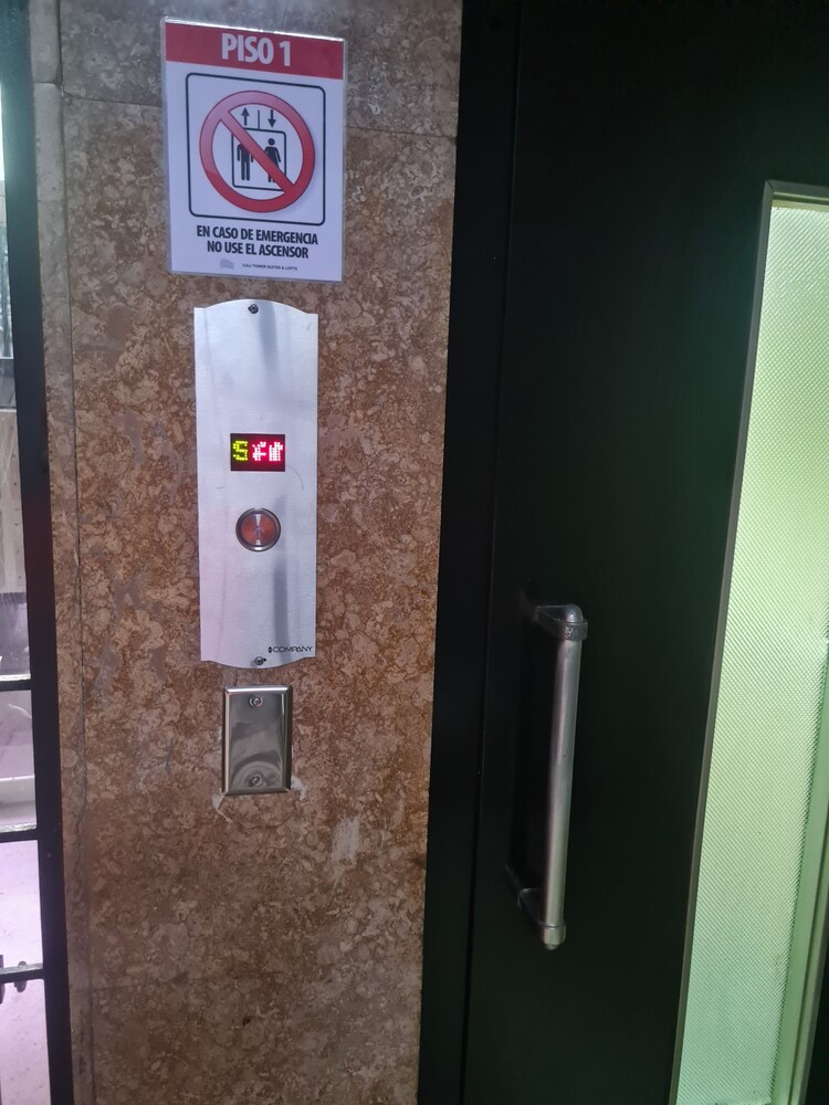 506 Moderno Aparta-Suite en Versalles Tipo Loft - Cali Tower Suites & Lofts