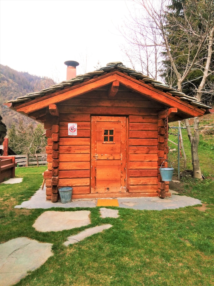 Photo 19