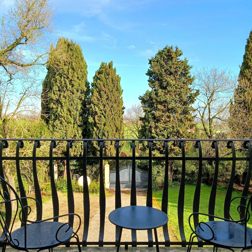 Tuscany Garden Inn