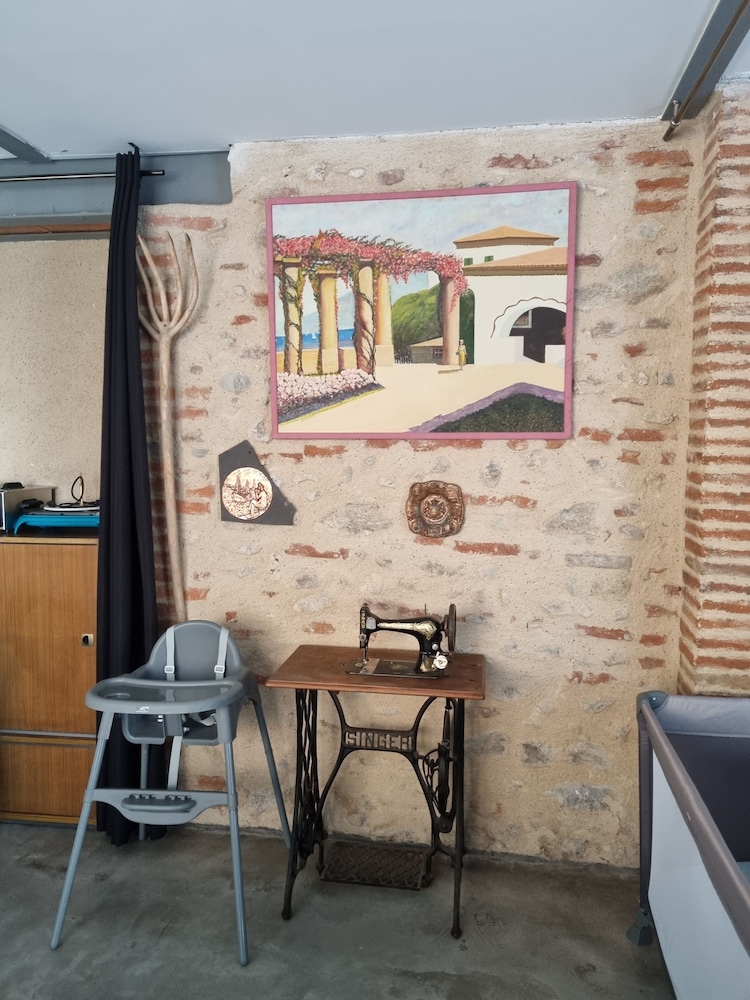 Photo 6