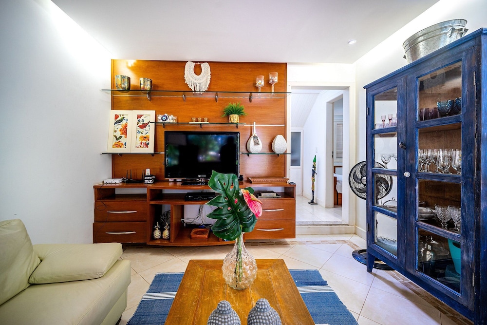 Bz86 Casa centro 600m da rua das pedras