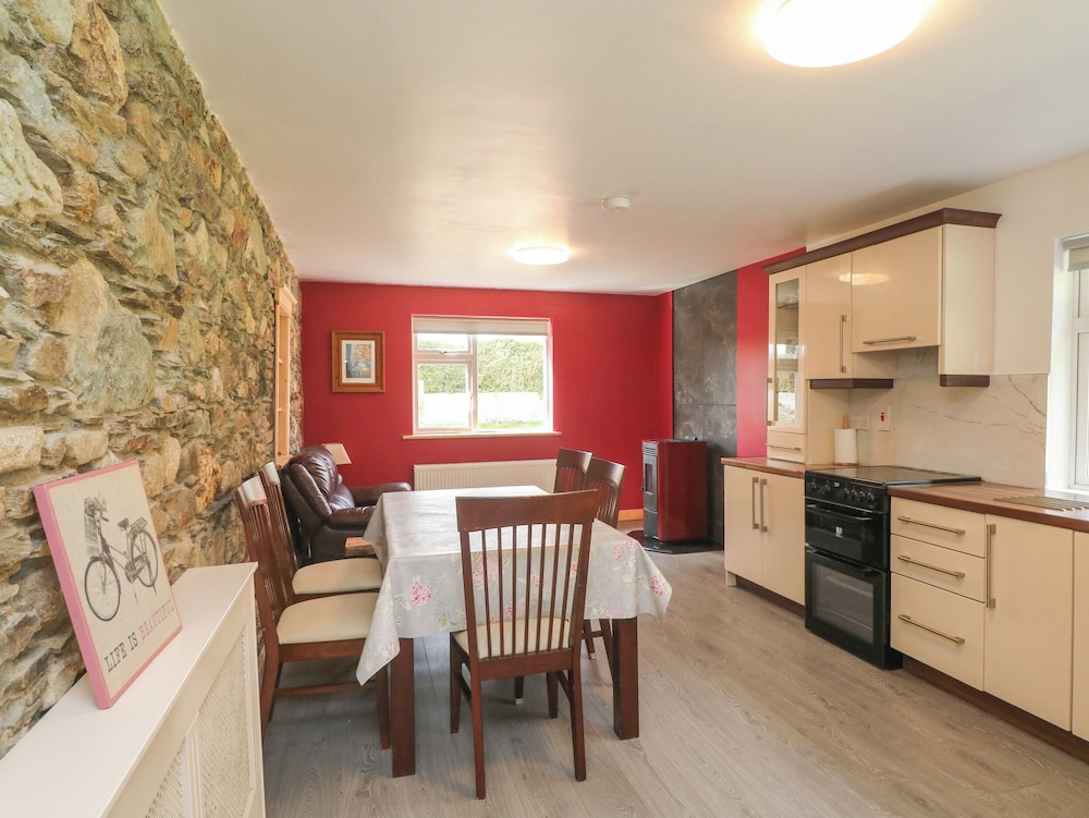 Curragh Cottage