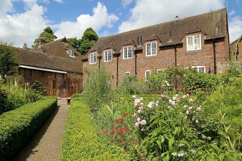 The Stable Courtyard Bedrooms at Leeds Castle