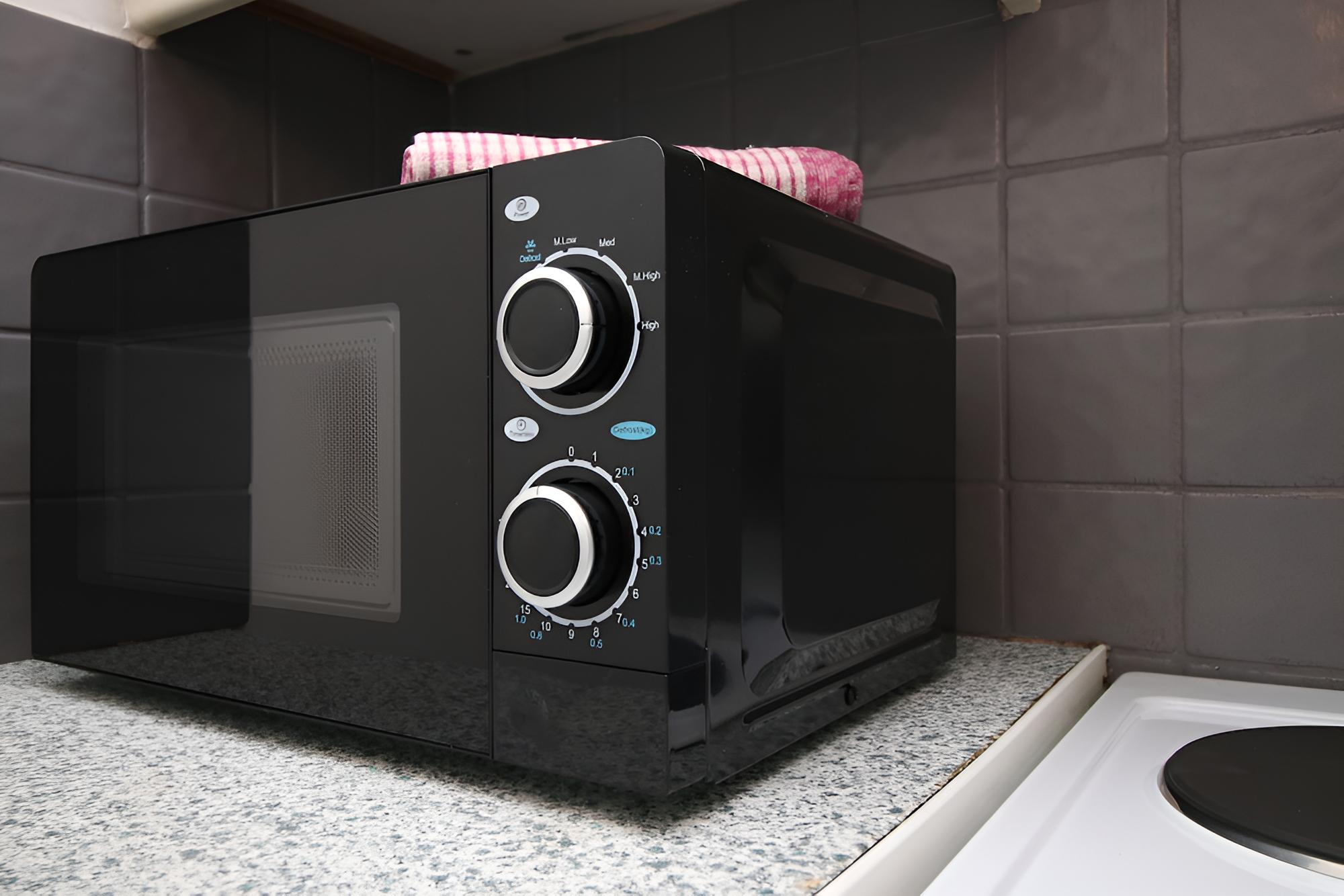 Cardiff Vacations - Mawr Terrace by Ty SA -NEW sleeps 8 - Property Image 14