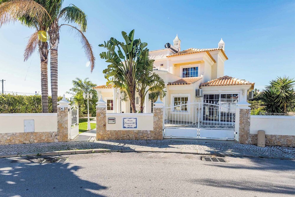Villa Encosta do Sol