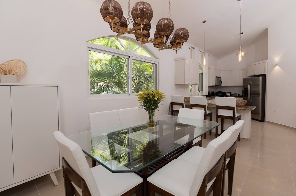 Villa Royale Luxury 4-bedroom Paradise In Sosua