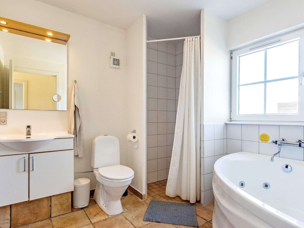 7 Person Holiday Home in Brenderup Fyn view 4