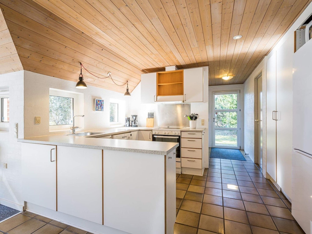 10 Person Holiday Home in Norre Nebel view 3