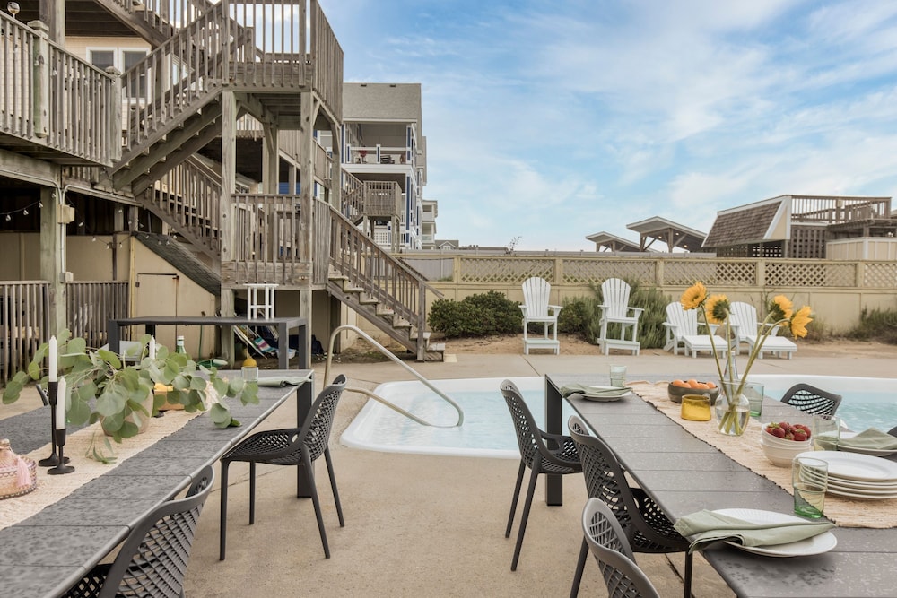 Atlantic Watch Pool Hot Tub Game Room Unobstructed Ocean View