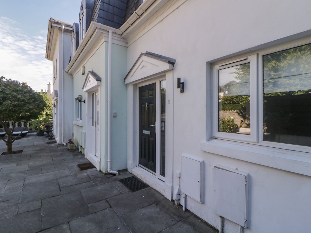 Brompton Gardens