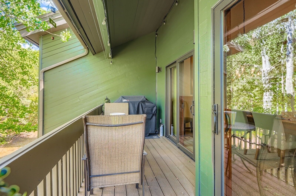 1763 Lakeside Getaway At Deer Valley! 3 Bedroom Home