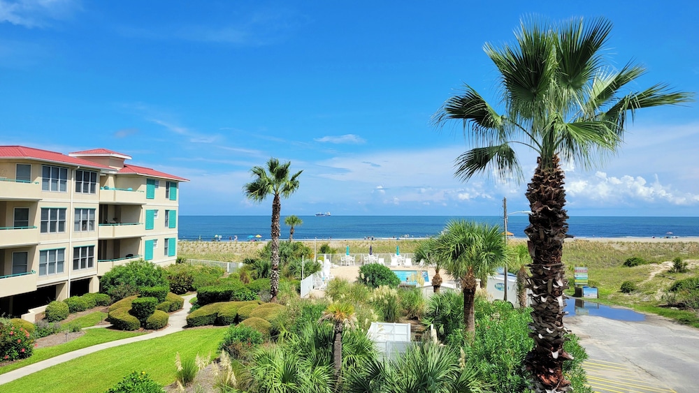 Desoto Beach Club 2 Tybee Vacation Rentals