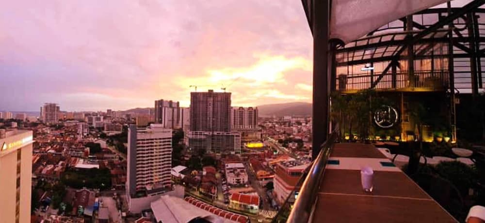 The Granite Luxury Hotel Penang 118