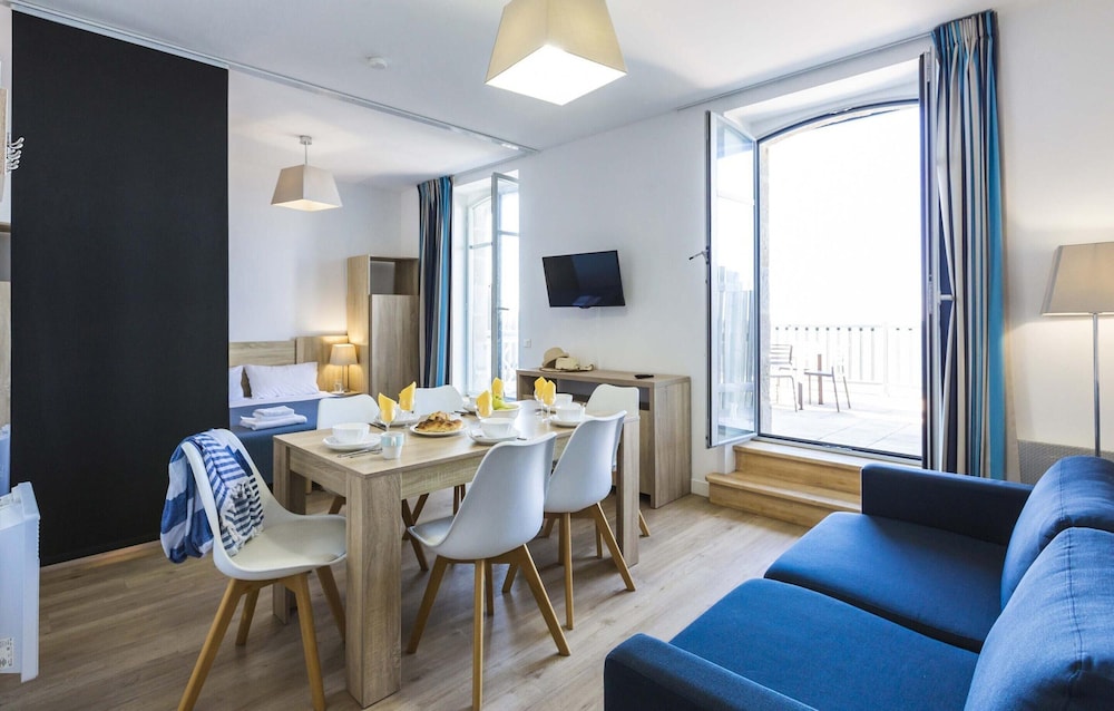 Apartment in Cote Sauvage Near La Baule Bay
