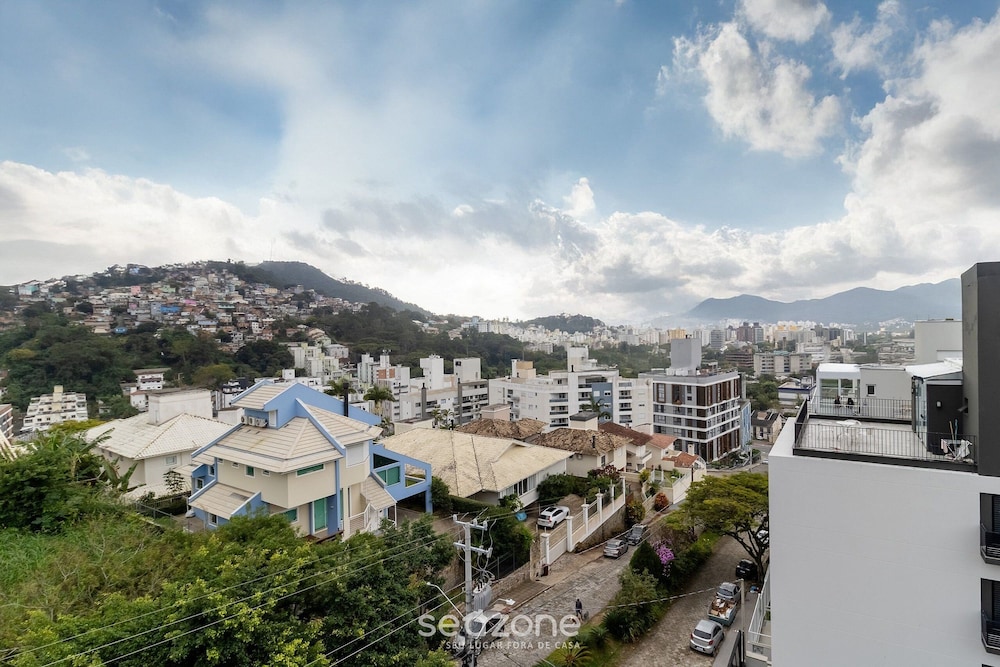 Apartments Just a few Minutes From Ufsc, Condo With Laundry Facilities