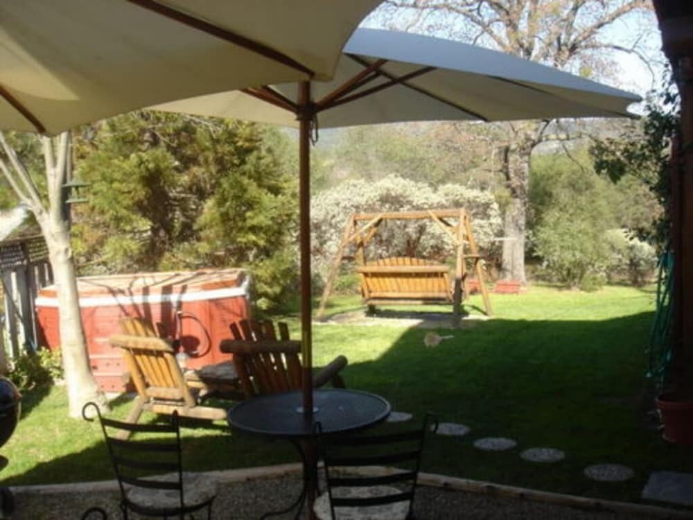 Nature's Inn Bed and Breakfast