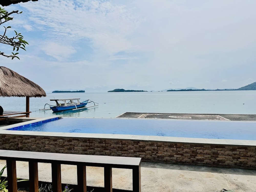 Krisna Bungalows & Restaurant