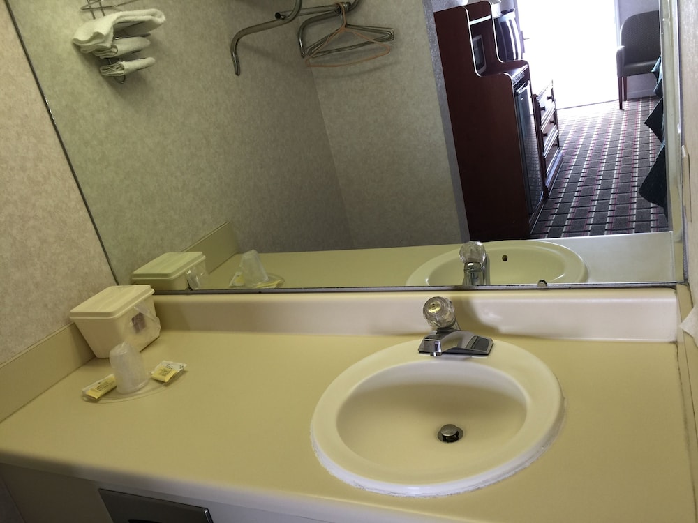 Heritage Inn
