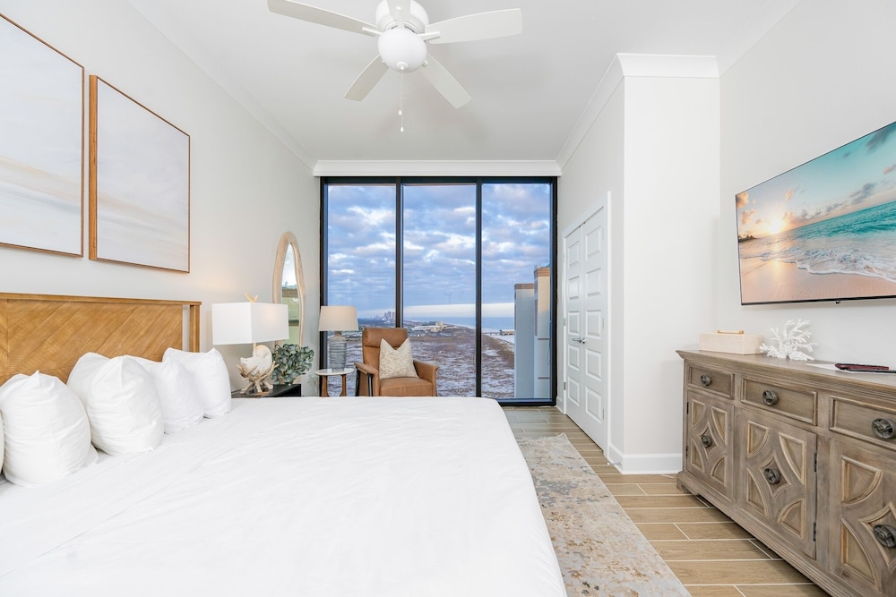 Phoenix Gulf Shores Ii 1105 4 Bedroom Condo