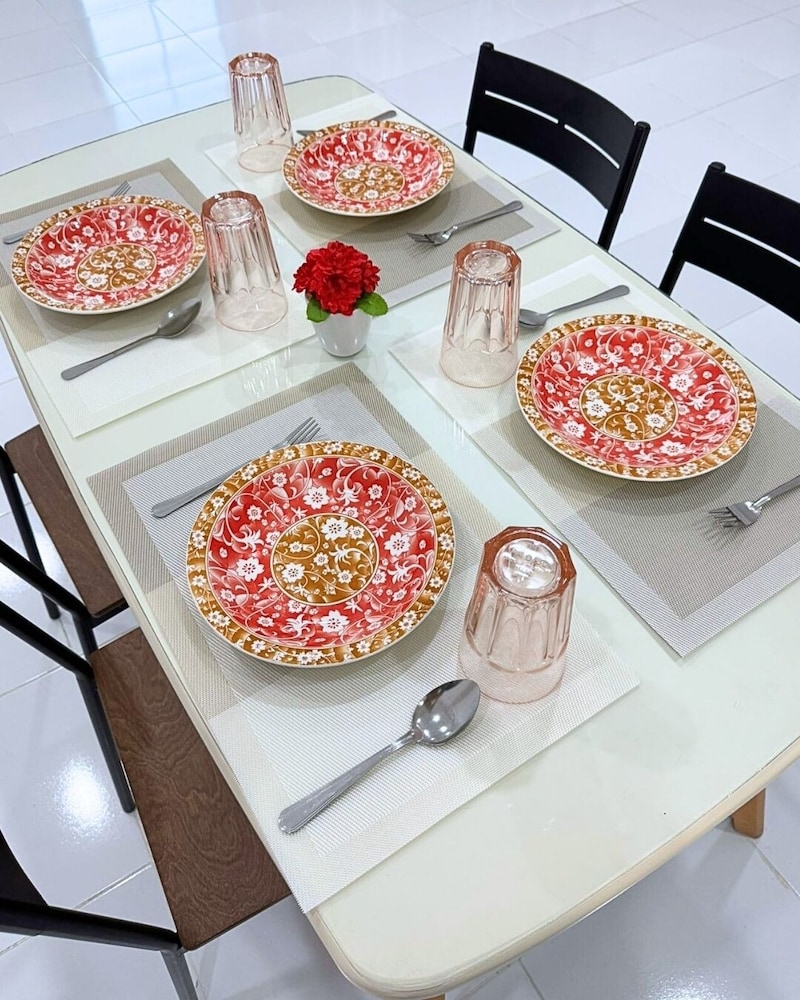 Home Suite Home Singkawang