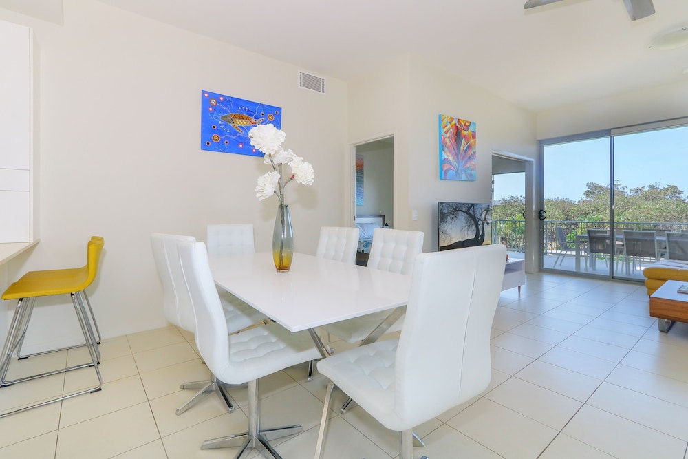 Drift South Holiday Apartments