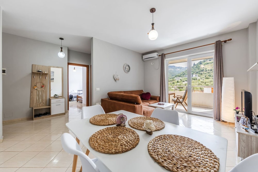 Seaside Stay Apartment
